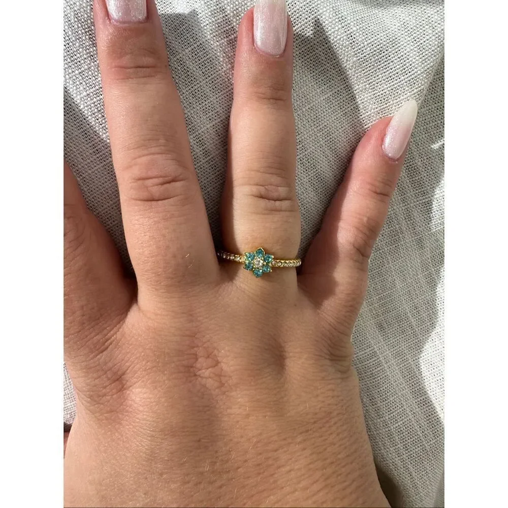 Light blue delicate flower ring size 9